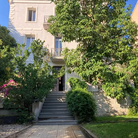 Au Coeur De De Charme Dans Un Ecrin De Verdure * Sartène