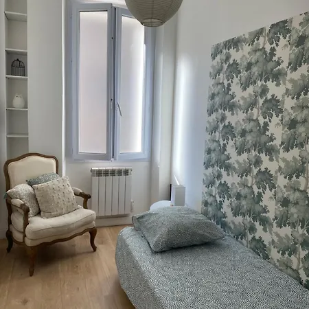 Au Coeur De De Charme Dans Un Ecrin De Verdure Sartène