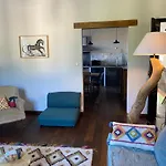 Au Coeur De De Charme Dans Un Ecrin De Verdure Apartmán *