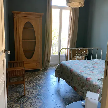 Au Coeur De De Charme Dans Un Ecrin De Verdure Apartmán