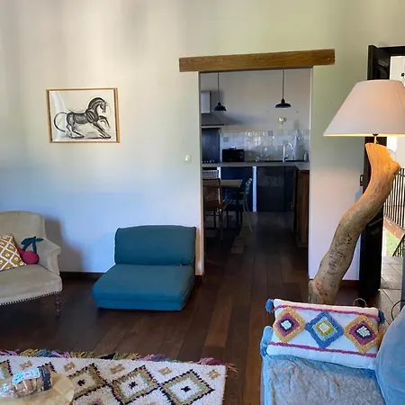 Au Coeur De De Charme Dans Un Ecrin De Verdure Apartmán *