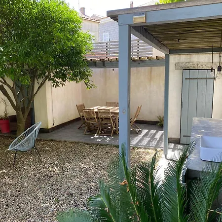 דירה Au Coeur De De Charme Dans Un Ecrin De Verdure Sartène