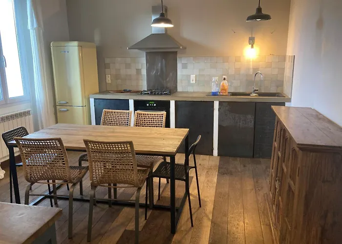 Au Coeur De De Charme Dans Un Ecrin De Verdure * Sartène