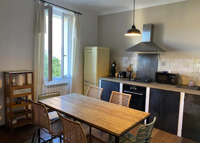 Apartmán Au Coeur De De Charme Dans Un Ecrin De Verdure *